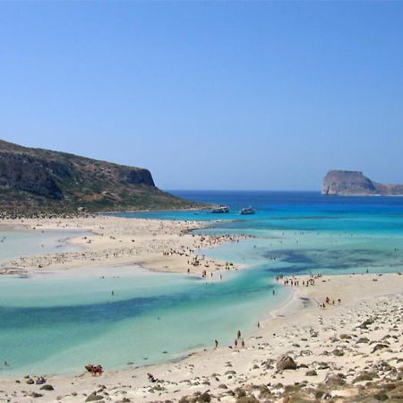 Iridanos Villa Kíssamos Exteriör bild