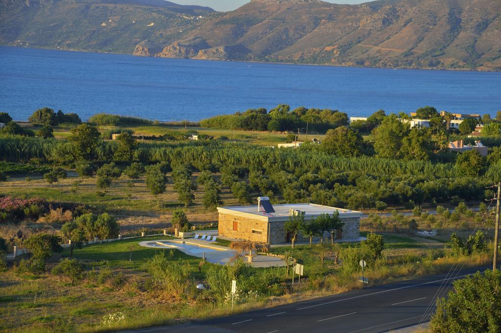 Iridanos Villa Kíssamos Exteriör bild