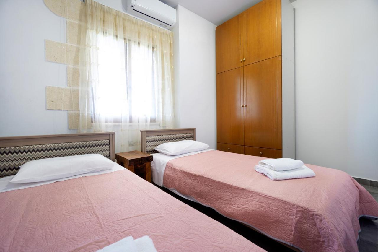 Iridanos Villa Kíssamos Exteriör bild